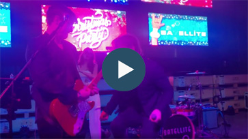 Satellite Band - Kiss